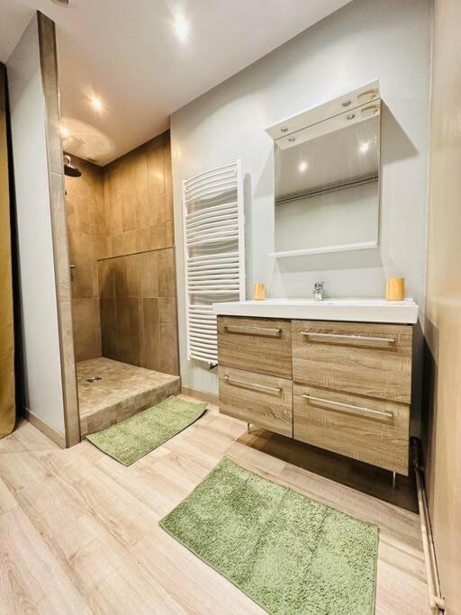 Apartamento Au Coeur De Bruyeres Exterior foto